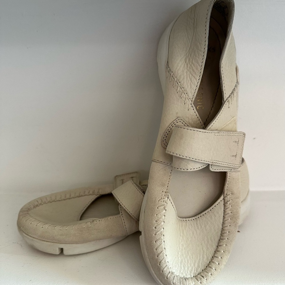 Clark’s Tri Amanda Cream Leather Women's Shoes